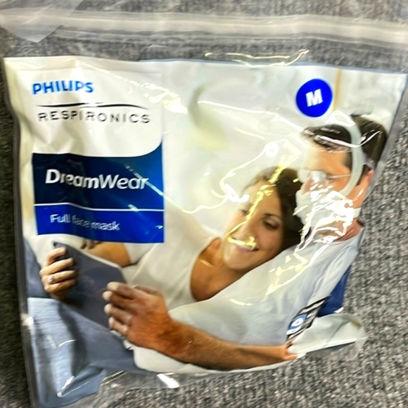 Respironics | Wearables | Phillips Respironics Dreamwear Full Face Mask ...